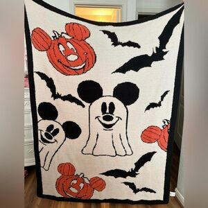 Made With Magic Mickey Ghost Pumpkin Knit Blanket